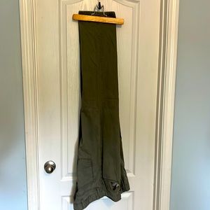 Old Navy Khaki Pants